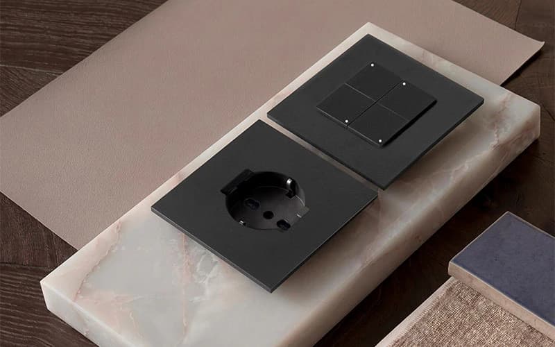 Alphaplate components coordinated with a palette of interior materials